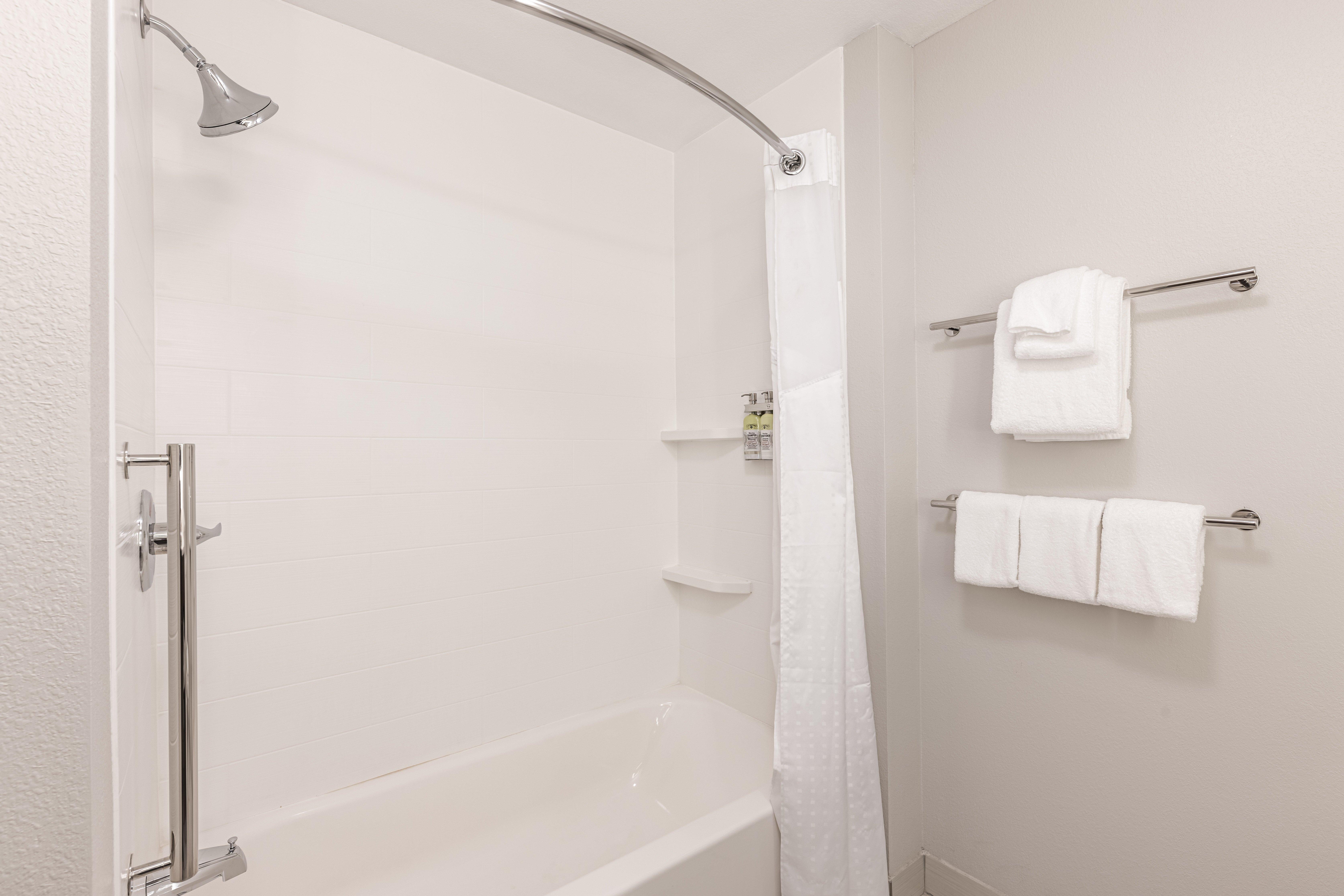 Holiday Inn Express & Suites - Rantoul By Ihg Exterior photo