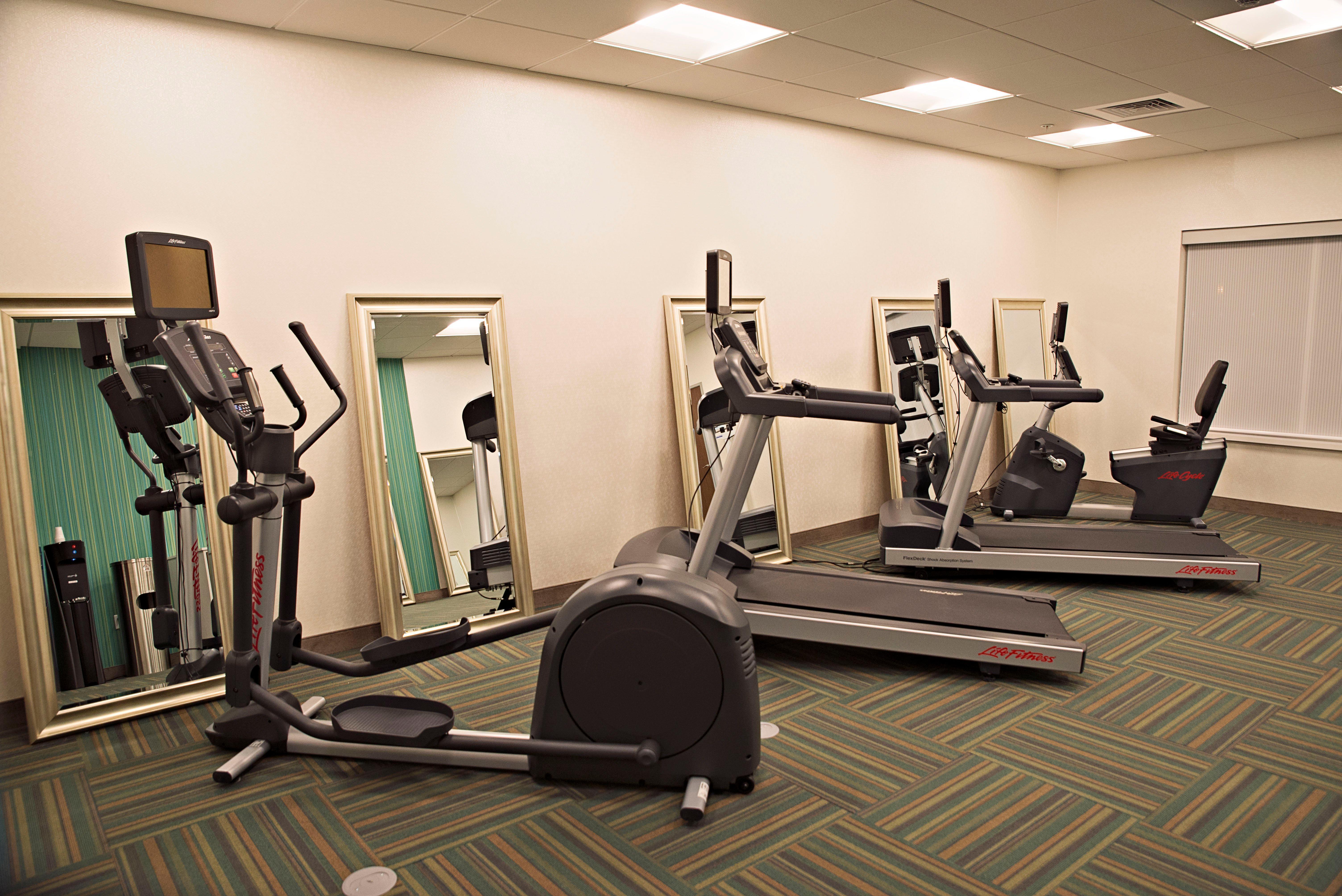 Holiday Inn Express & Suites - Rantoul By Ihg Exterior photo
